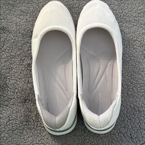 Easy Spirit Women's Noemi SOEASY Lightweight Knit Slip-On Size 9 1/2 M